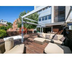 Casa de lujo con jardín, terrazas y garaje en venta en La Bonanova, Barcelona