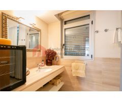 Casa de lujo con jardín, terrazas y garaje en venta en La Bonanova, Barcelona