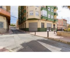 LOCAL EN MONOVAR