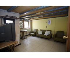 8-22 Local comercial en planta baja, ideal para comercio, almacén o loft