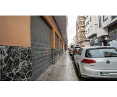Local para reformar bien ubicado para negocio o vivienda