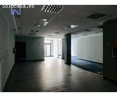 LOCAL COMERCIAL EN AVDA. SANTA ANA