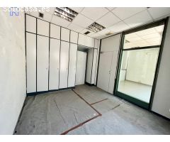 Local comercial en Avda Santa Ana / 550€
