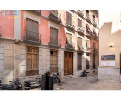 LOCAL EN VENTA JUNTO PLAZA ISABEL LA CATÓLICA