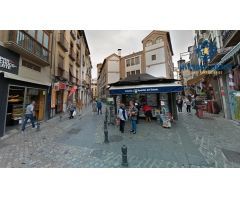 Traspasamos tetería junto a Plaza Nueva. Zona turística 100%.  Oportunidad única