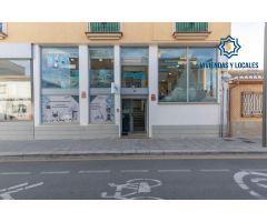 ¡OPORTUNIDAD! ¡LOCAL COMERCIAL TOTALMENTE REFORMADO EN LA MEJOR ZONA DE CULLAR VEGA!