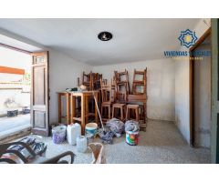 Edificio a reformar con gran potencial en Alhama de Granada