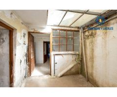 Edificio a reformar con gran potencial en Alhama de Granada