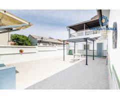 VIVIENDA EN PLANTA BAJA CON MÁS DE 300 METROS DE SOLAR