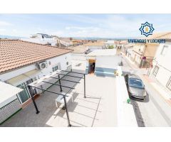 VIVIENDA EN PLANTA BAJA CON MÁS DE 300 METROS DE SOLAR
