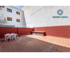 Piso con terraza privada de 51?m² en Los Ogíjares .