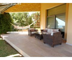 Chalet con vistas despejadas al mar en la mejor Urb. de Málaga
