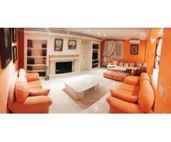 Impresionante chalet en el centro de Benalmadena
