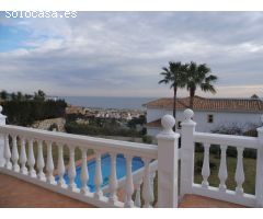 Villa 6 dormitorios con vistas al mar en La Cala de Mijas