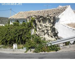 Casa con terreno en Venta en Villanueva de Algaidas, Málaga