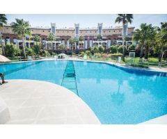 Precioso apartamento junto a la playa de Benalmádena.