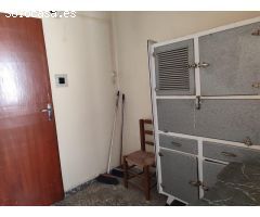 Inmobiliaria García Delgado vende piso en La Chana con Ascensor!!!!!