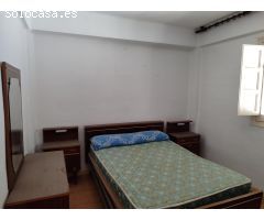 Inmobiliaria García Delgado vende piso en La Chana con Ascensor!!!!!