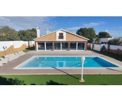 CHALET INDEPENDIENTE EN UNA SOLA PLANTA - RIO PARK (MUTXAMIEL)