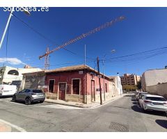 SE VENDE CASA COMO SOLAR!!!