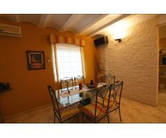 Chalet en venta en urbanización Villamontes (s. Vte. del Raspeig)
