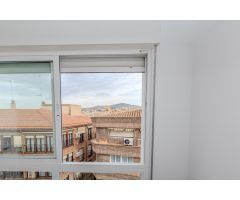 Piso en alquiler, zona Recogidas y Plaza Gracia.