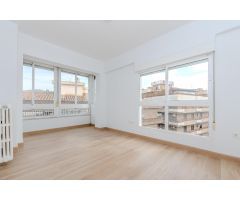 Piso en alquiler, zona Recogidas y Plaza Gracia.