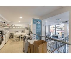 ¡OPORTUNIDAD! ¡LOCAL COMERCIAL TOTALMENTE REFORMADO EN LA MEJOR ZONA DE CULLAR VEGA!