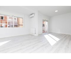 Piso Amplio y Reformado en Pleno Centro de Granada – Ideal para Disfrutar la Ciudad