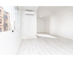 Piso Amplio y Reformado en Pleno Centro de Granada – Ideal para Disfrutar la Ciudad