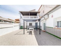 VIVIENDA EN PLANTA BAJA CON MÁS DE 300 METROS DE SOLAR