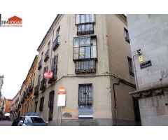 EDIFICIO EN VENTA EN ÁVILA, ZONA CENTRO- MERCADO CHICO