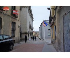 EDIFICIO EN VENTA EN ÁVILA, ZONA CENTRO- MERCADO CHICO