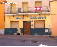 BAR CON VIVIENDA EN LA CALLE ARCO DE ÁVILA