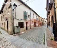 VIVIENDA EN LA PLAZA DE LA VILLA IDEAL PARA INVERSORES (05200)