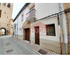 VIVIENDA EN LA PLAZA DE LA VILLA IDEAL PARA INVERSORES (05200)