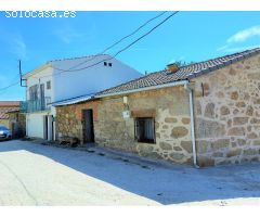 CASA CON PATIO EN SOTILLO DE LA ADRADA