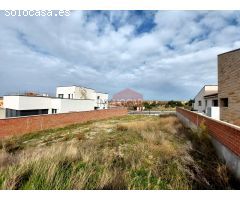 INMHOGAR ÁVILA VENDE PARCELA DE 535m2