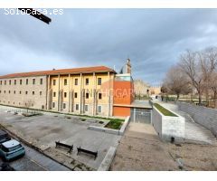 VIVIENDA EN EL CASCO HISTÓRICO DE ÁVILA 05001