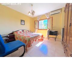GRAN CASA EN CUEVAS DEL ALMANZORA – AMPLITUD, LUZ Y ESPACIOS EXTERIORES