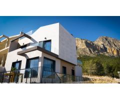 Chalet en Venta en Polop de la Marina, Alicante