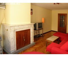 PISO ALQUILER ESTUDIANTES CHICAS 3 HABITACIONES EN ZONA GRAN VÍA