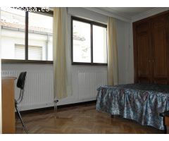 PISO ALQUILER ESTUDIANTES CHICAS 3 HABITACIONES EN ZONA GRAN VÍA