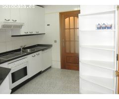 PISO ALQUILER ESTUDIANTES CHICAS 3 HABITACIONES EN ZONA GRAN VÍA