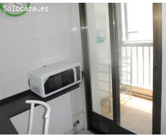 PISO ALQUILER ESTUDIANTES CHICAS 3 HABITACIONES EN ZONA GRAN VÍA
