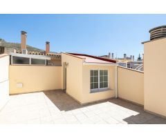 Precioso ático dúplex con 2 dormitorios, garaje y trastero en carretera de la Sierra (zona)