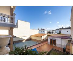 ???? ¡Espectacular chalet independiente en Santa Fe – Vega de Granada!