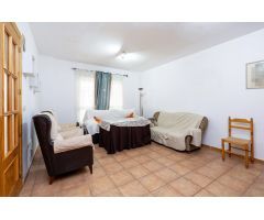 CASA ADOSADA EN VENTAS DE HUELMA