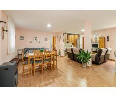 CASA JUNTO AL PTS