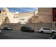 Suelo urbano sin edificar ideal para hacer viviendas